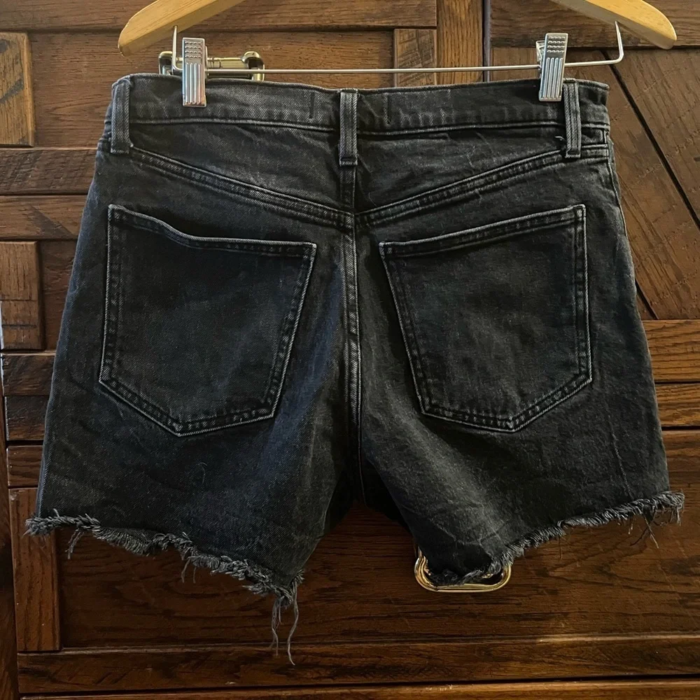 Abercrombie and Fitch High Rise 4” Black Short Size 28 Button Fly
